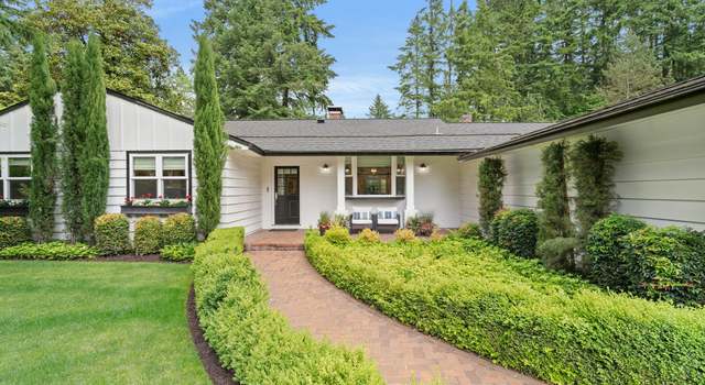 Photo of 475 Iron Mountain Blvd, Lake Oswego, OR 97034