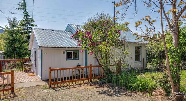 Photo of 519 W Jefferson St, Bingen, WA 98605