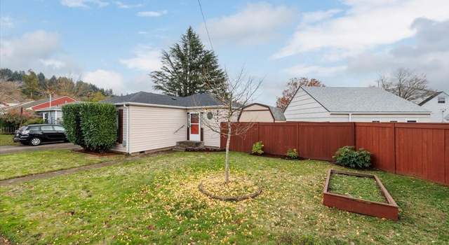 Photo of 8544 NE Boehmer St, Portland, OR 97220