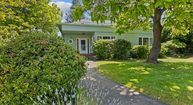 Photo of 415 W Madrone St, Roseburg, OR 97470