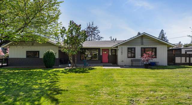 Photo of 1107 NW Sluman Rd, Vancouver, WA 98665