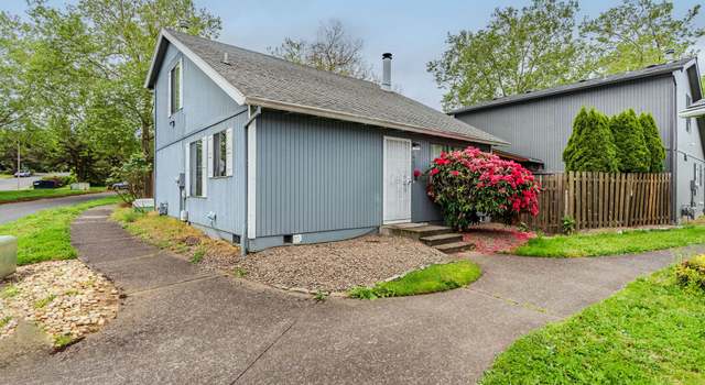Photo of 16605 SE Naegeli Dr, Portland, OR 97236