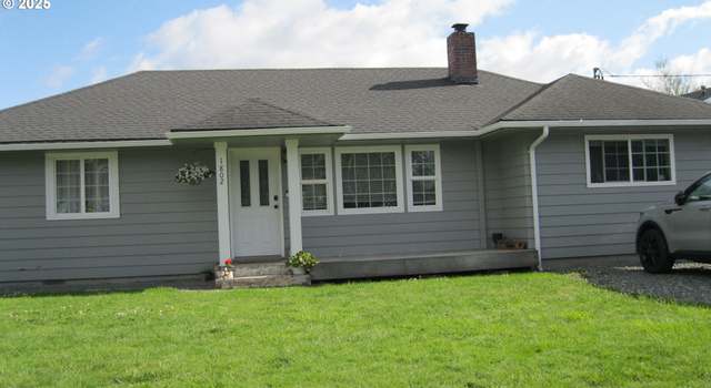 Photo of 1802 Spruce St, Myrtle Point, OR 97458