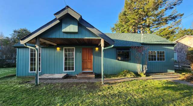 Photo of 4 Hamlet St, Port Orford, OR 97465