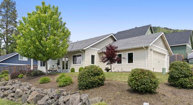 Photo of 367 E 4th St, Lowell, OR 97452