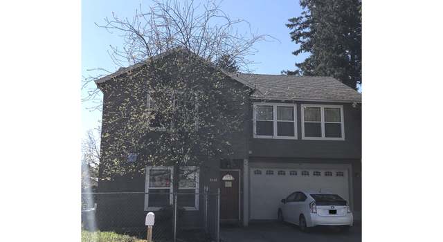 Photo of 8456 SE Clinton St, Portland, OR 97266