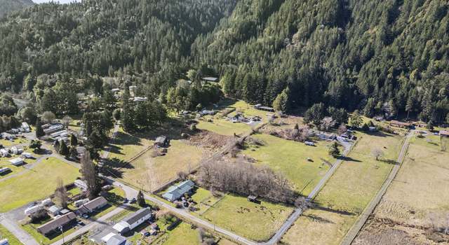 Photo of 889 H Ave, Powers, OR 97466