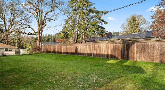 Photo of 10828 SW 60th Ave, Portland, OR 97219