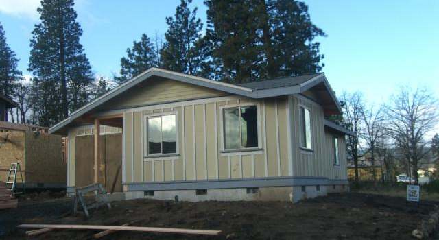Photo of 3215 May Dr, Hood River, OR 97031