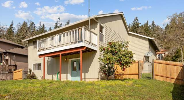 Photo of 11096 SE Cranberry Loop, Clackamas, OR 97015