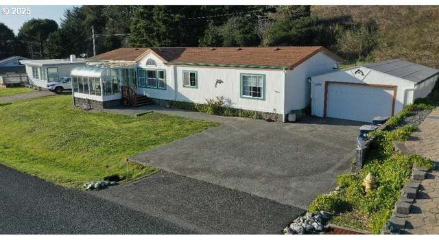 Photo of 94033 Doyle Point Rd, Gold Beach, OR 97444