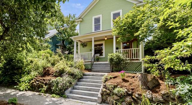 Photo of 2346 SE Woodward St, Portland, OR 97202