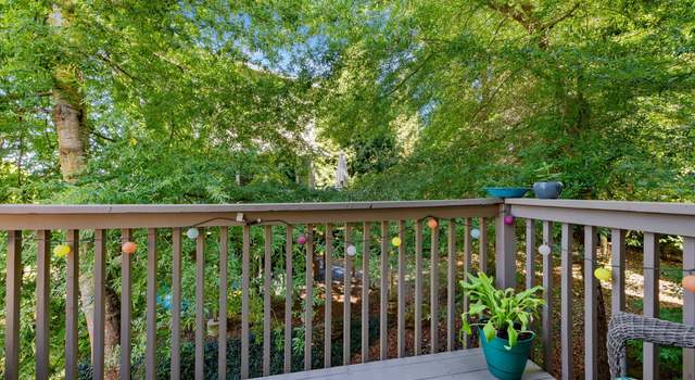Photo of 1359 SW Binford Lake Pkwy, Gresham, OR 97080