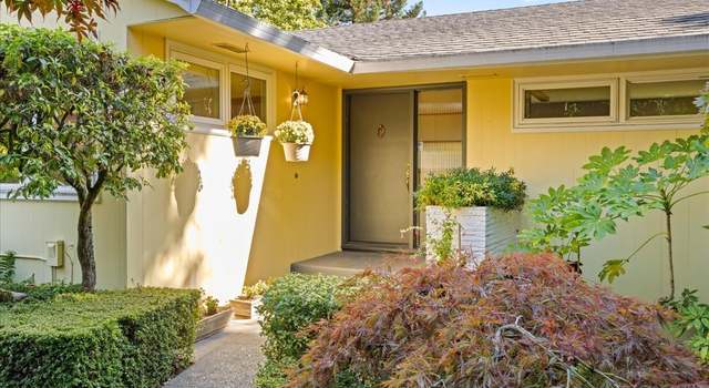 Property at 6700 SW Canyon Dr, Portland, OR 97225, 4 beds, 3 baths