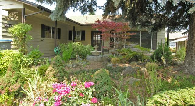 Photo of 16065 SW Queen Victoria Pl, King City, OR 97224