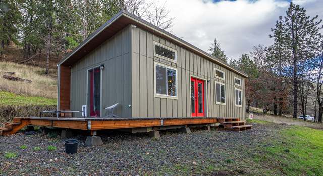 Photo of 403 Johnson Ave, Lyle, WA 98635