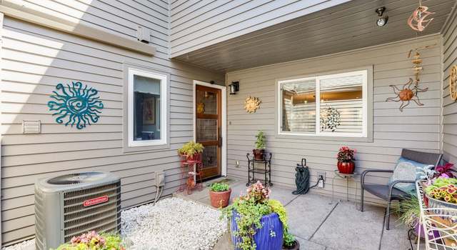 Photo of 92 Greenridge Ct, Lake Oswego, OR 97035