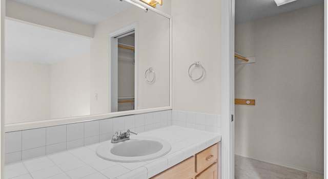 Photo of 12766 SW Dickson St, Tigard, OR 97224