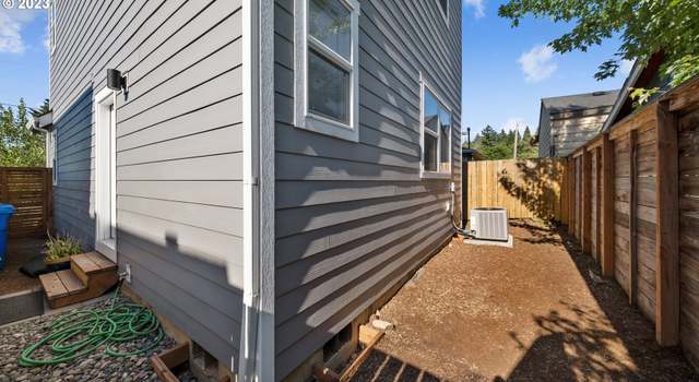 Photo of 8114 NE Failing St, Portland, OR 97213