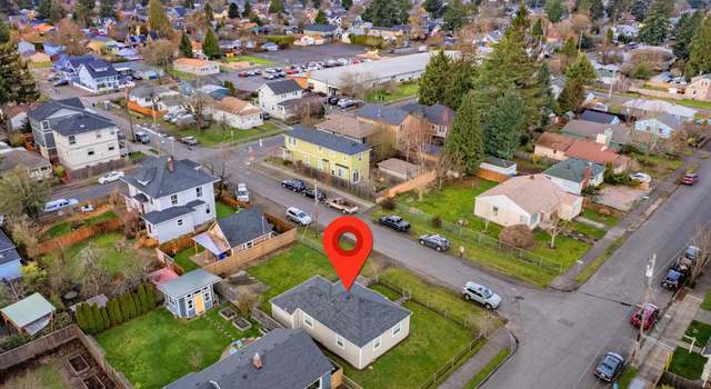 Photo of 7432 NE Oregon St, Portland, OR 97213