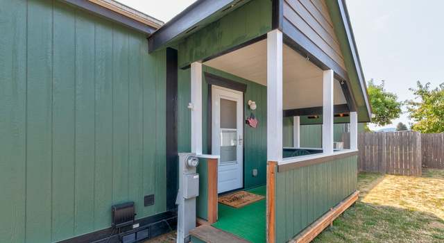 Photo of 339 N 2nd Pl, Cornelius, OR 97113