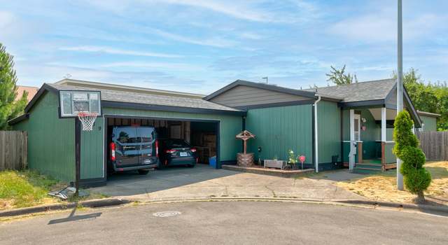 Photo of 339 N 2nd Pl, Cornelius, OR 97113