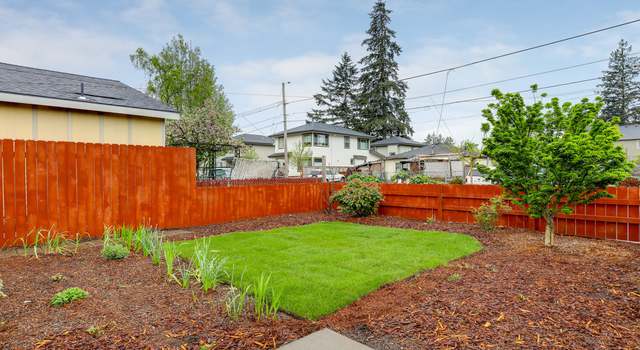 Photo of 8224 SE 64th Ave, Portland, OR 97206