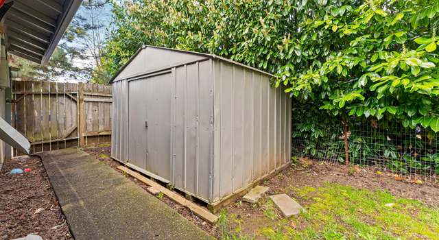 Photo of 6914 SE 64th Ave, Portland, OR 97206
