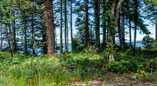 Photo of 1220 Seagate, Coos Bay, OR 97420