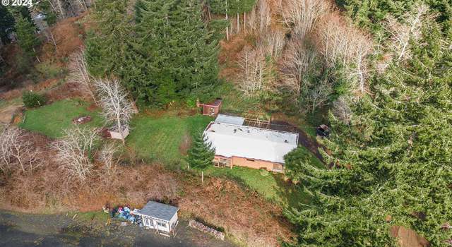 Photo of 94505 Golf Course Ln, North Bend, OR 97459