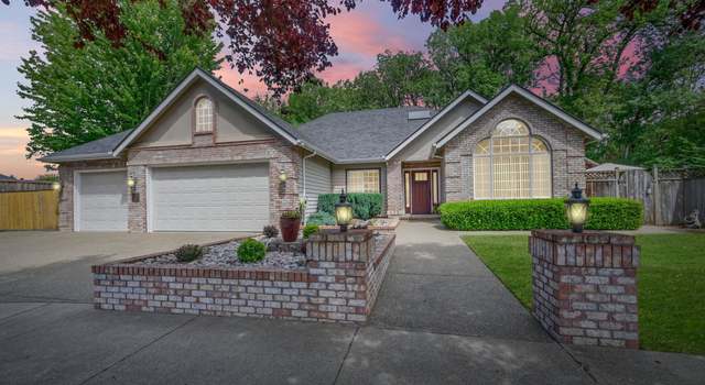 Photo of 2735 Arrowhead St, Eugene, OR 97404