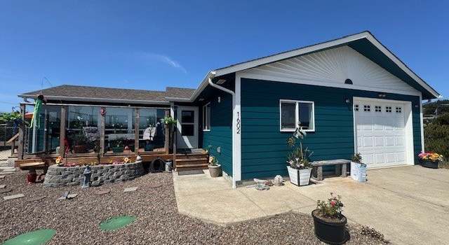 Photo of 1602 NW Oceanic Loop, Waldport, OR 97394