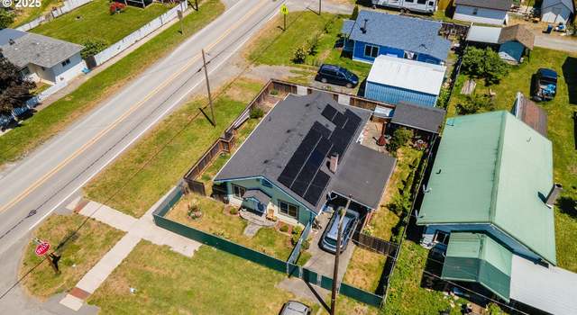 Photo of 380 3rd Ave, Powers, OR 97466