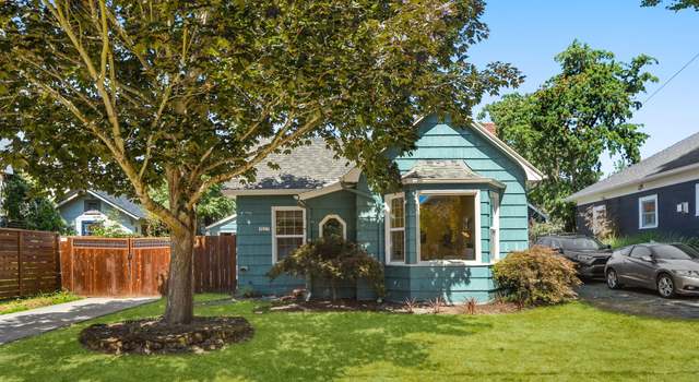Property at 1127 SE Sherrett St, Portland, OR 97202, 2 beds, 1 bath
