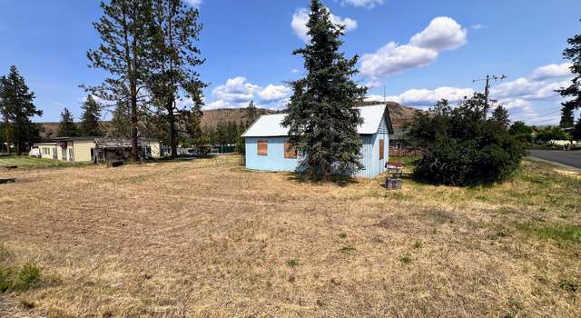 Photo of 605 W 7th St, Wallowa, OR 97885