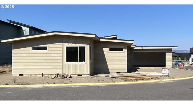 Photo of 150 Southshore Ave, The Dalles, OR 97058