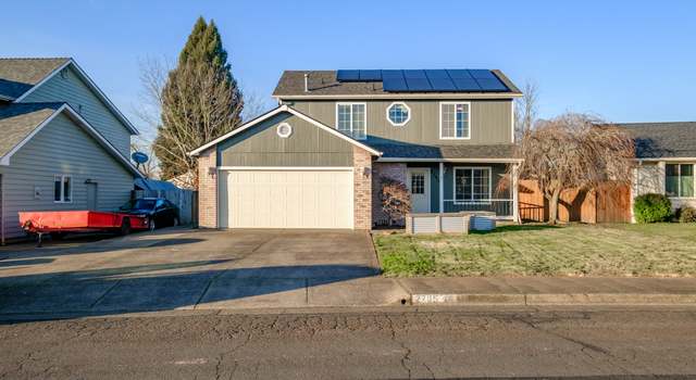 Property at 2795 43rd Ave, Albany, OR 97322, 3 beds, 2.5 baths