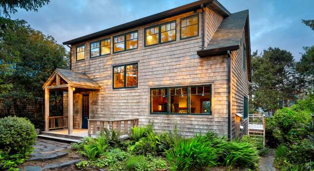 Photo of 82 Portland Ave, Manzanita, OR 97130