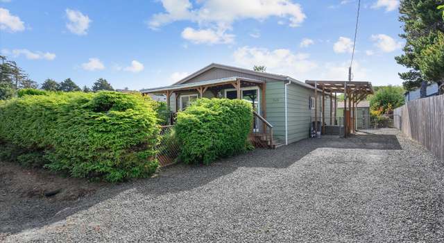 Photo of 565 S Dolphin St, Rockaway Beach, OR 97136