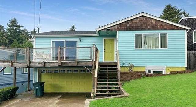 Photo of 645 SE 4th St, Newport, OR 97365