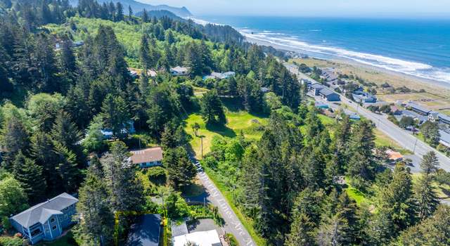 Photo of 94191 Seaview Ln, Gold Beach, OR 97444