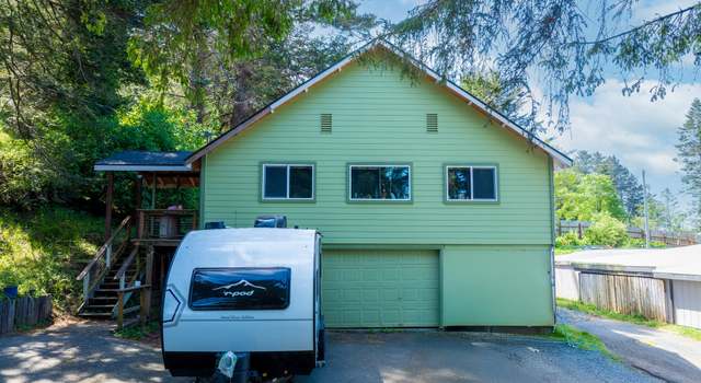 Photo of 94191 Seaview Ln, Gold Beach, OR 97444