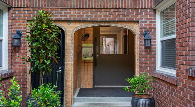 Photo of 701 NE 28th Ave #24, Portland, OR 97232