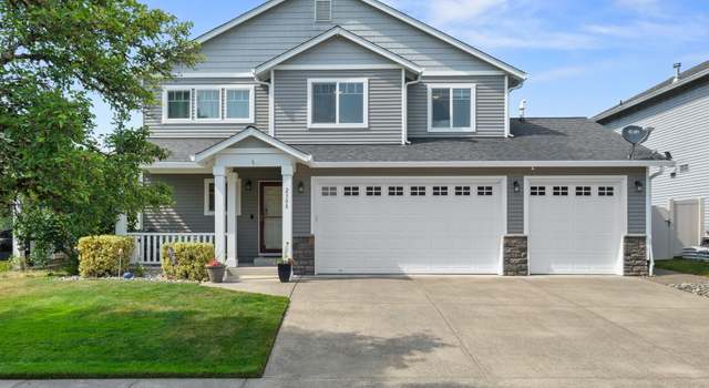 Photo of 2308 NW 7th St, Battle Ground, WA 98604