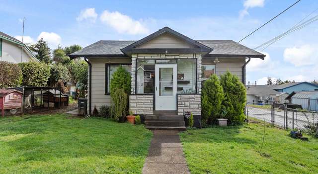 Photo of 2839 Sheridan Ave, North Bend, OR 97459