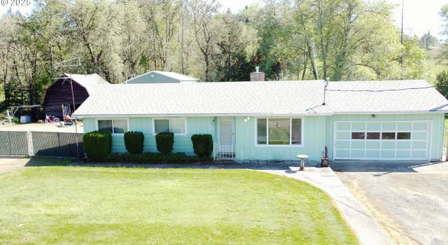 Photo of 367 Fawn Dr, Roseburg, OR 97470