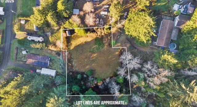 Photo of 62967 Rosebud Dr, Coos Bay, OR 97420