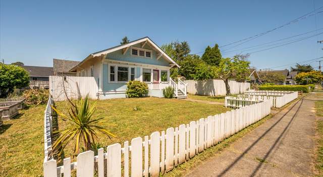 Photo of 470 W 4th St, Coquille, OR 97423