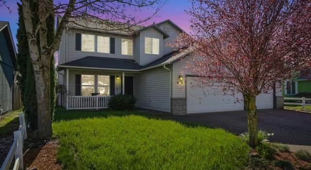 Photo of 878 Meadowlawn Pl, Molalla, OR 97038