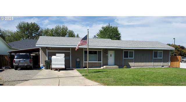 Photo of 3065 Walnut St, Baker City, OR 97814